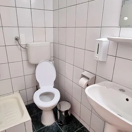 Hotel Capitol 3*