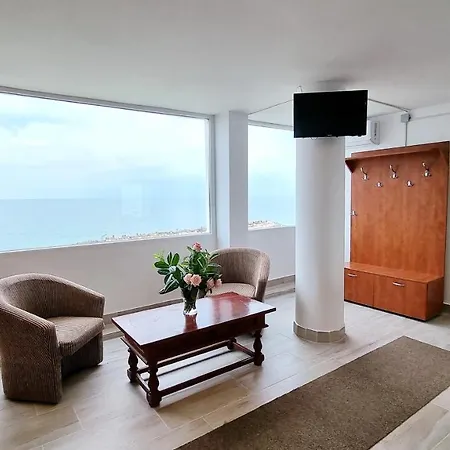 Capitol 3* 南埃福列