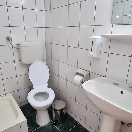 Capitol 酒店 南埃福列