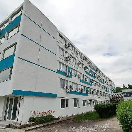 Capitol 南埃福列